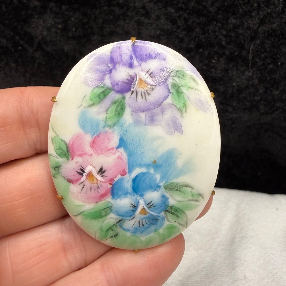 Vintage Victorian Hand Painted Porcelain Brooch Pansy Flower